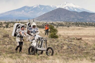 NASA conducts 'moonwalks' within the Arizona desert | Digital Developments